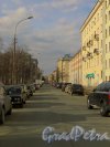 Перспектива Опочинина улицы от Большого проспекта В.О. в сторону Шкиперского протока. Фото 11 апреля 2014 года.