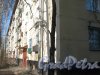 Ул. Подводника Кузьмина, дом 27. Общий вид со стороны парадных. Фото 26 февраля 2014 г.