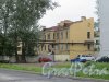 улица Одоевского, дом 4, лит. Б. Общий вид здания. Фото 7 июня 2014 года.