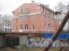 г. Павловск, Госпитальная ул., дом 22б. ЖК «Бастион» (недостроенный). Общий вид здания. Фото 5 марта 2014 г.