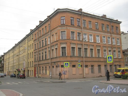 Ул. Черняховского, дом 35. Общий вид со стороны фасада. Фото 14 июня 2013 г.