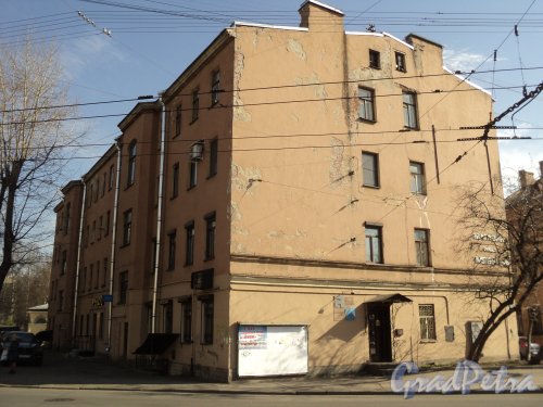 Бармалеева улица, дом 33, вид с Левашовского проспекта. Фото апрель 2011 г.