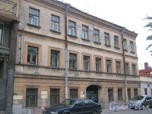 Ул. Черняховского, дом 23. Общий вид со стороны фасада. Фото 14 июня 2013 г.
