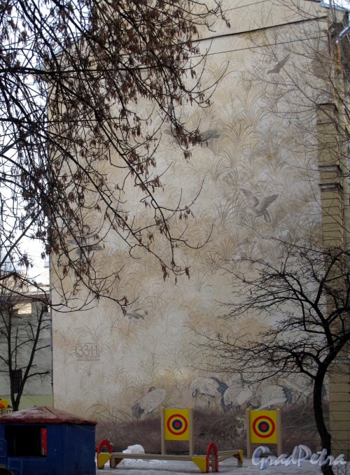 Бармалеева ул., д. 21. Доходный дом. Граффити на брандмауэре. Фото март 2012.