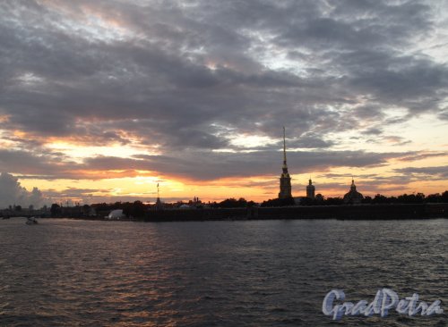 Петропавловская Крепость на закате. Фото сентябрь 2011 г. 
