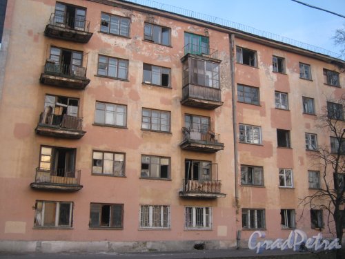Турбинная ул., дом 9. Фрагмент здания со стороны Севастопольской ул. Фото 26 февраля 2014 г.