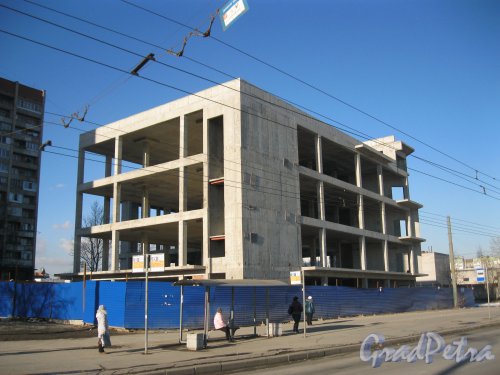 Малая Балканская ул., дом 52а. Общий вид строящегося здания. Фото 18 марта 2014 г.