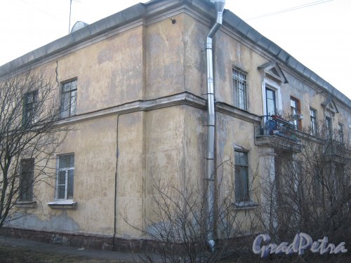 Севастопольская ул., дом 5. Фрагмент здания со стороны двора. Фото 26 февраля 2014 г.