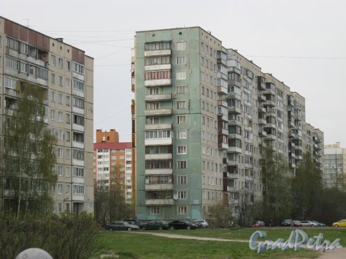 Белорусская ул., дом 26, корпус 1. Общий вид со стороны дома 14. Фото 28 апреля 2014 г.