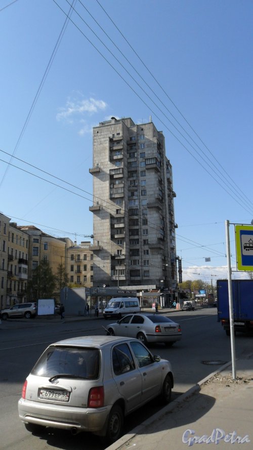 Торжковская улица, дом 1. Фото 7 мая 2014 года.