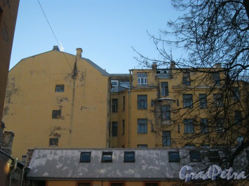Ул. Академика Лебедева, дом 12. Вид из двора дома 14. Фото 9 февраля 2015 года.
