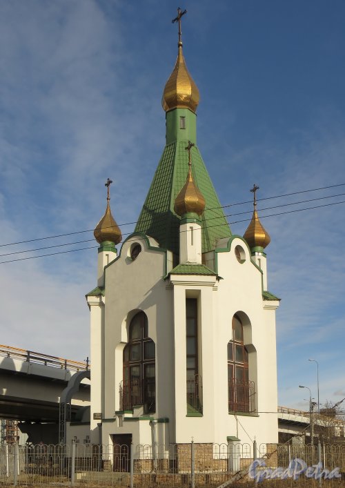 Предпортовая улица, дом 1а. Церковь Святителя Николая чудотворца. Вид с юго-западной стороны. Фото 6 марта 2015 года.