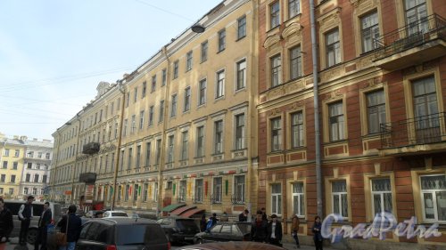 3-я Красноармейская улица, дом 2 / Московский проспект, дом 31. Фото 18 марта 2015 года.