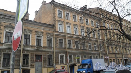 4-я Красноармейская улица, дом 12 /  ул. Егорова, дом 11. Фото 23 марта 2015 года.