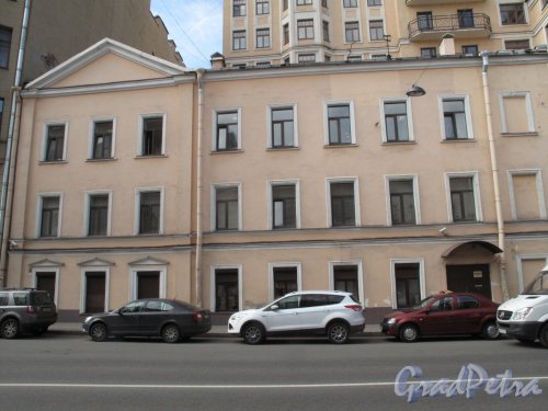 9-я Советская улица, д. 7. Офисное здание. Общий вид фасада. фото июнь 2014 г.