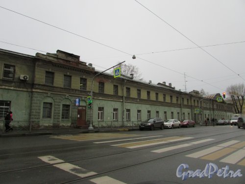 Звенигородская улица, дом 5, литера А. Фасад по Звенигородской улице. Фото 15 декабря 2015 года.
