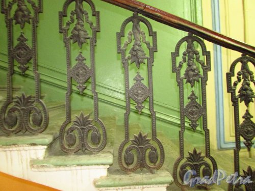 Пушкинская ул., дом 18. Лестница № 2. Ограждение лестницы. Фото 29 января 2016 года.