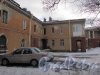 улица Крупской, дом 10, литера А. Вид фасада со стороны дома № 14 по улице Крупской. Фото 16 февраля 2016 года.