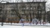 Улица Гданьская, дом 9. 5-этажный жилой дом серии 1-505 1960 года постройки. 2 парадные, 33 квартиры. Фото 6 марта 2016 года.