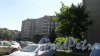 Шушары, Школьная улица, дом 18. 7-этажный жилой дом серии 600.11 1995 года постройки. 5 парадных, 139 квартир. Фото 14 июня 2016 года.