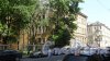 Улица Моисеенко, дом 6. 3-4-этажный жилой дом 1895 года постройки. 3 парадные, 32 квартиры. Фото 25 июля 2016 года.