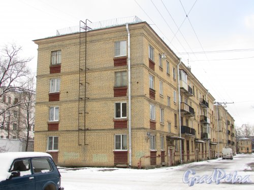улица Крупской, дом 20, корпус 3, литера А. Общий вид жилого дома. Фото 16 февраля 2016 года.