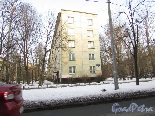 Улица Костюшко, дом 66. Общий вид 5-этажного жилого дома. Фото 18 февраля 2016 года.