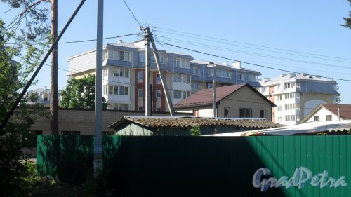 Всеволожск, улица Заводская, дом 3, корпус 2. 5-этажный жилой дом 2010 года постройки. 2 парадные, 30 квартир. Фото 20 июня 2016 года. 