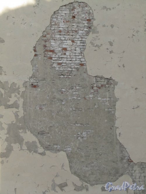 Железноводская улица, дом 22. Фрагмент кирпичной кладки на брандмауэре. Фото 30 апреля 2012 года.