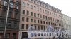 Улица Бронницкая, дом 11. 6-этажное административное здание. В советский период здесь располагалась табачная фабрика имени Клары Цеткин. Фото 13 ноября 2017 года.