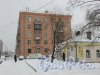улица Васенко, дом 3, литера А. Торец жилого дома со стороны переулка Усыскина. Фото 26 февраля 2018 года.