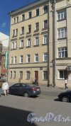 Воронежская улица, дом 40. 5-этажный жилой дом 1902 года постройки, год проведения реконструкции 1982. 1 парадная, 9 квартир. Фото 31 мая 2018 года.