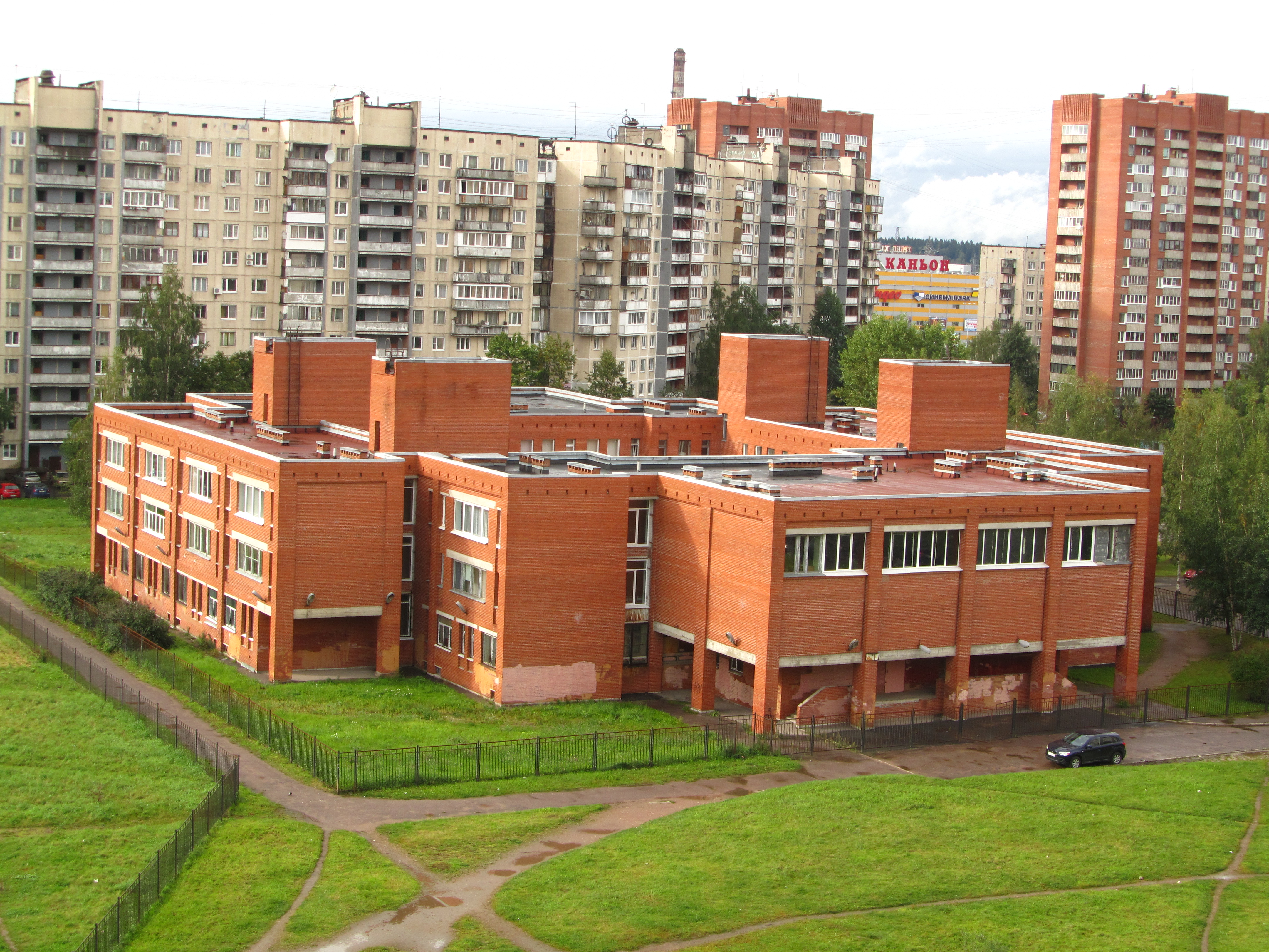 Школа 559 Выборгского района Санкт-Петербурга